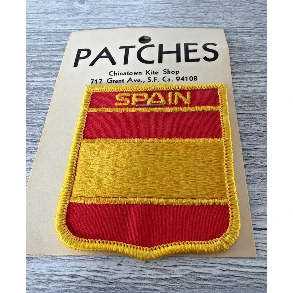 Lot Of 4 Vtg Patches Chinatown Kite Shop Spain Canada Mexico Italy Patch NOS USA